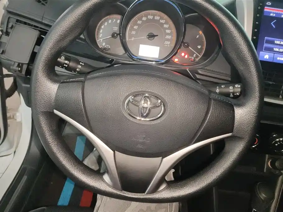 Toyota YARiS L Zhi Xuan 2022 Zhi Xuan X 1.5L CVT Luxury PLUS Edition фото 15