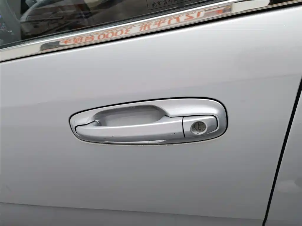 Buick Excelle 2011 1.6LX-AT фото 18