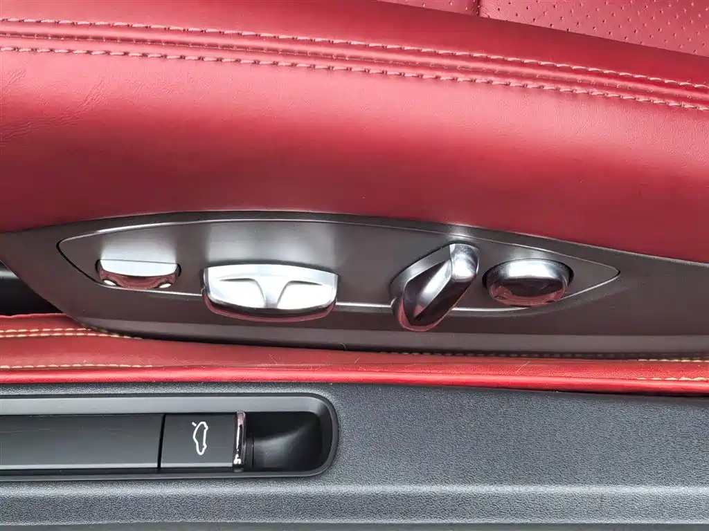 Porsche 718 2022 Cayman 2.0T фото 27