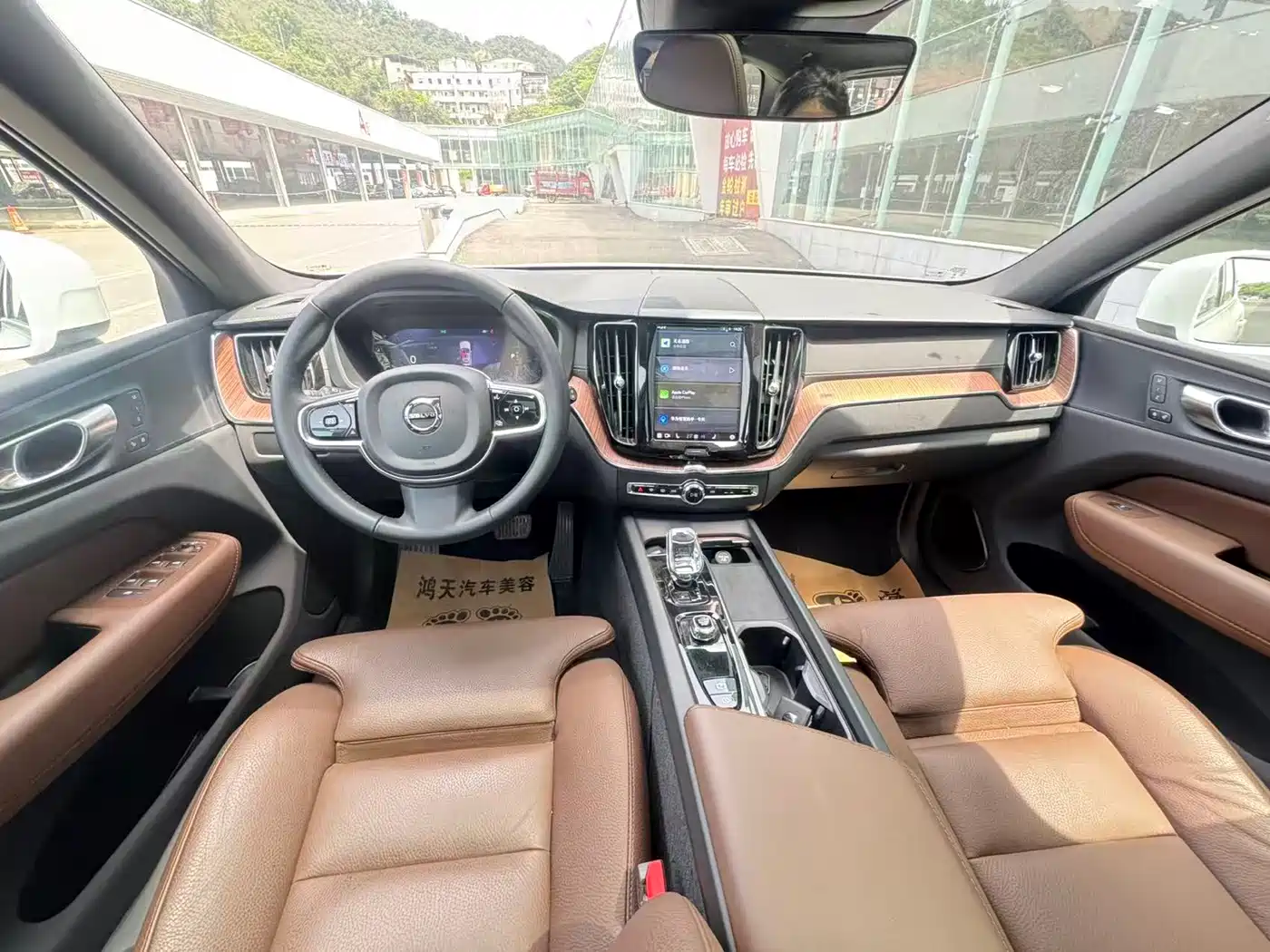 Volvo XC60 Plug-in Hybrid 2025 2025 Plug-in Hybrid Long Range AWD Zhiyuan Luxury Edition