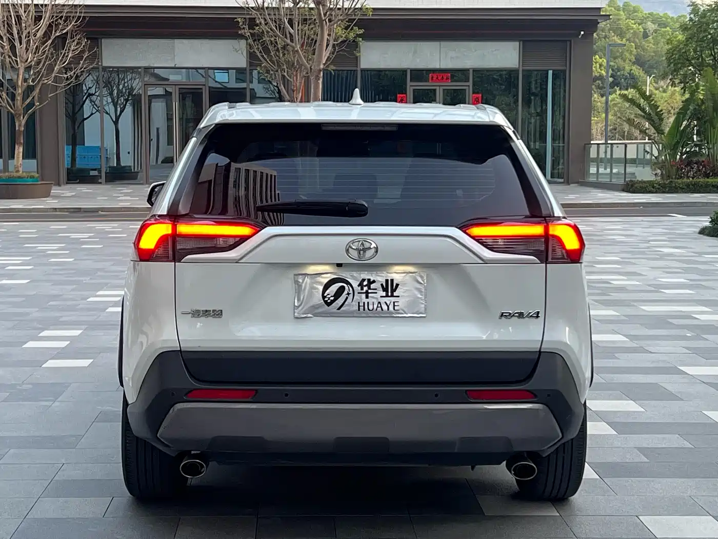 Toyota RAV4 Rongfang 2022 2.0L CVT 2WD Trend Plus Edition фото 10