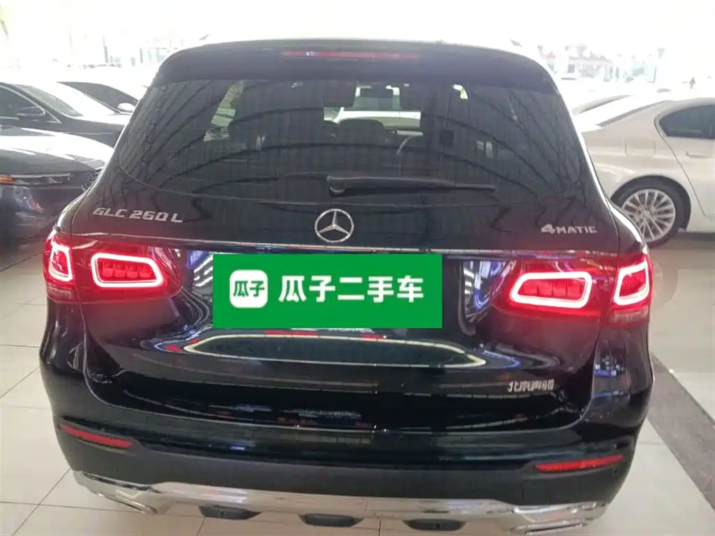 Mercedes-Benz GLC 2020 Facelift GLC 260 L 4MATIC Dynamic фото 6