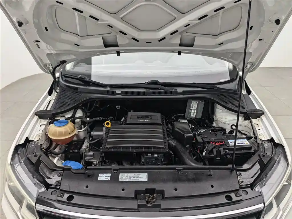 Volkswagen Jetta 2017 1.5L Automatic Fashion фото 6