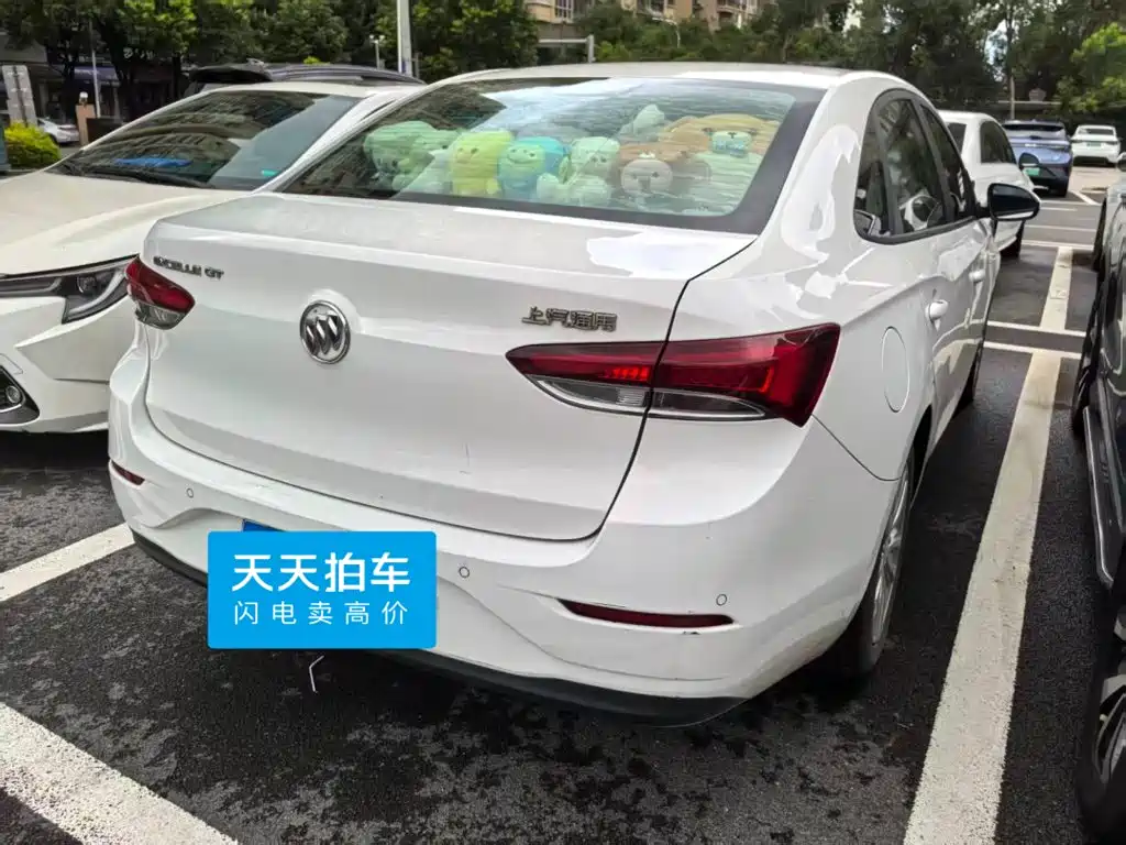 Фото 2 - Buick Excelle