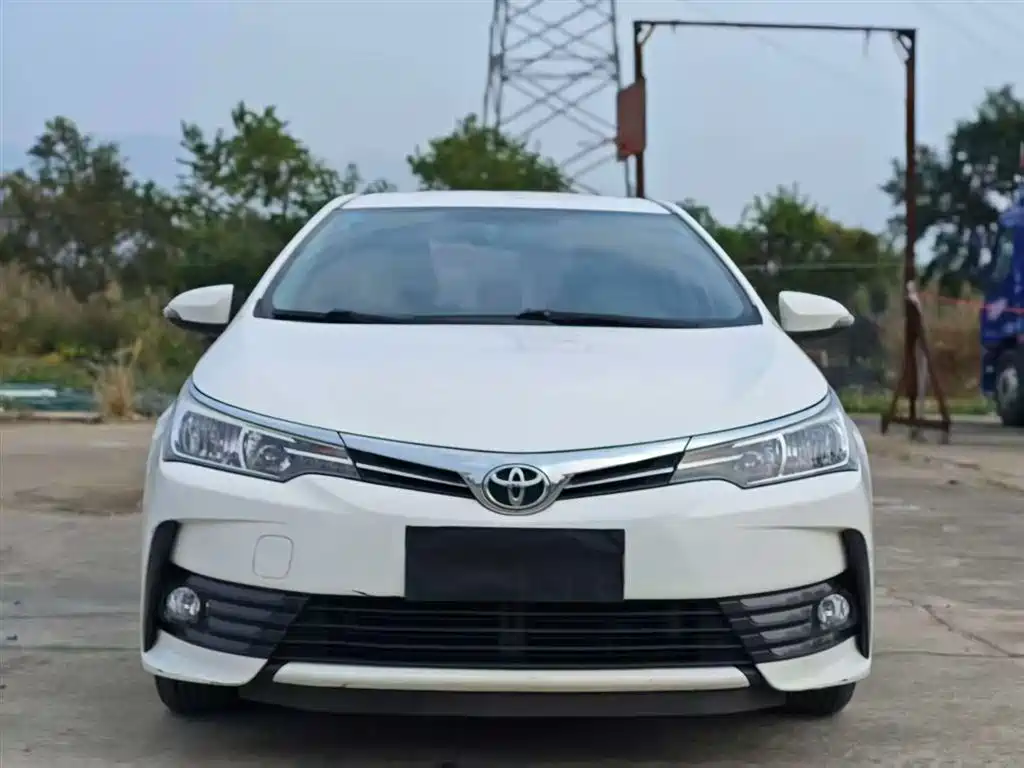 Toyota Corolla 2017 Facelift 1.2T S-CVT GL фото 24