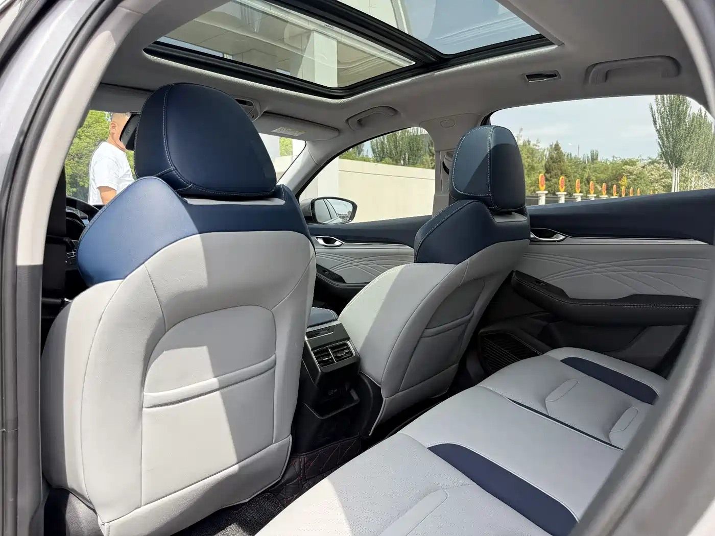 GEELY XINGRUI