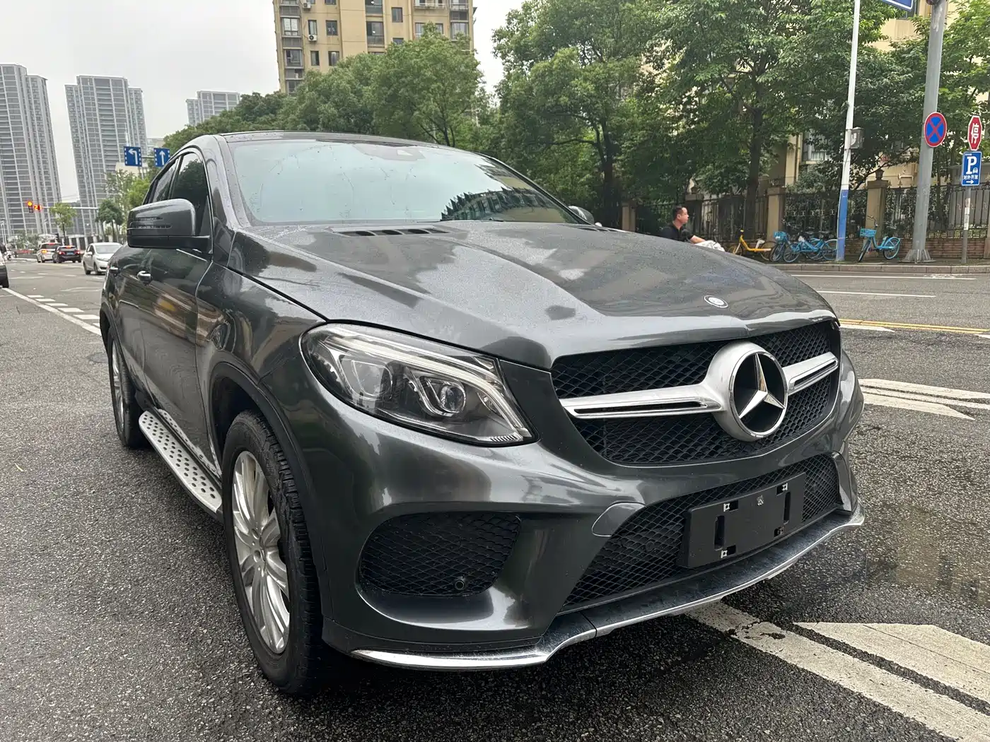 Mercedes-Benz GLE Coupe 2015 GLE 320 4MATIC Coupe SUV фото 3