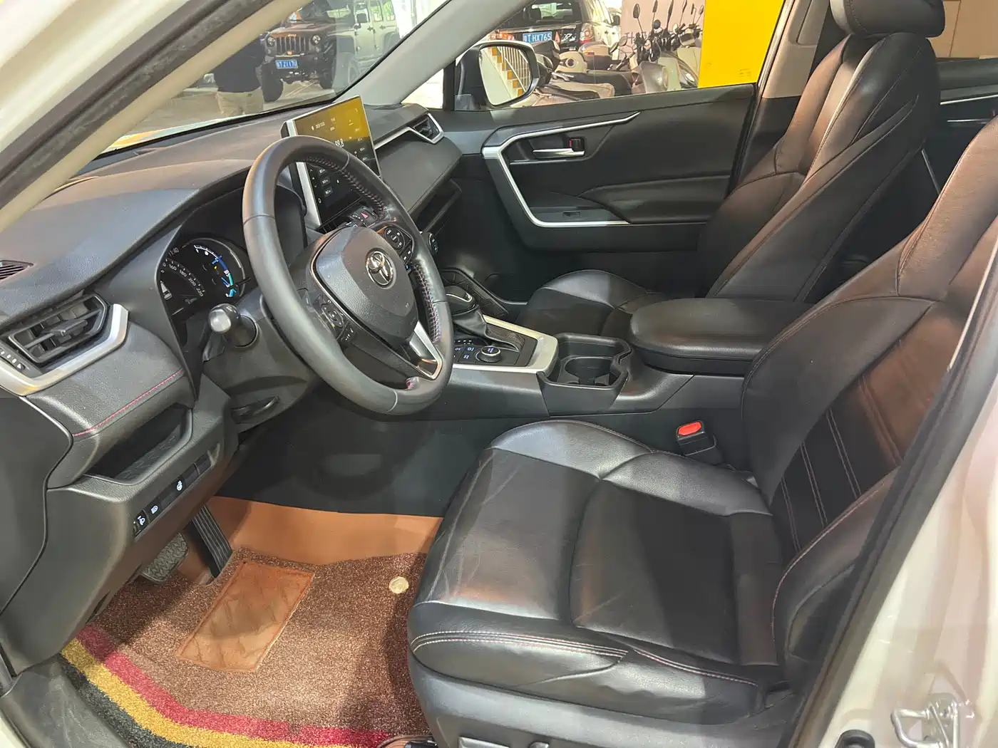 Toyota Wildlander New Energy 2021 High Performance 2.5L 2WD Power Edition фото 8
