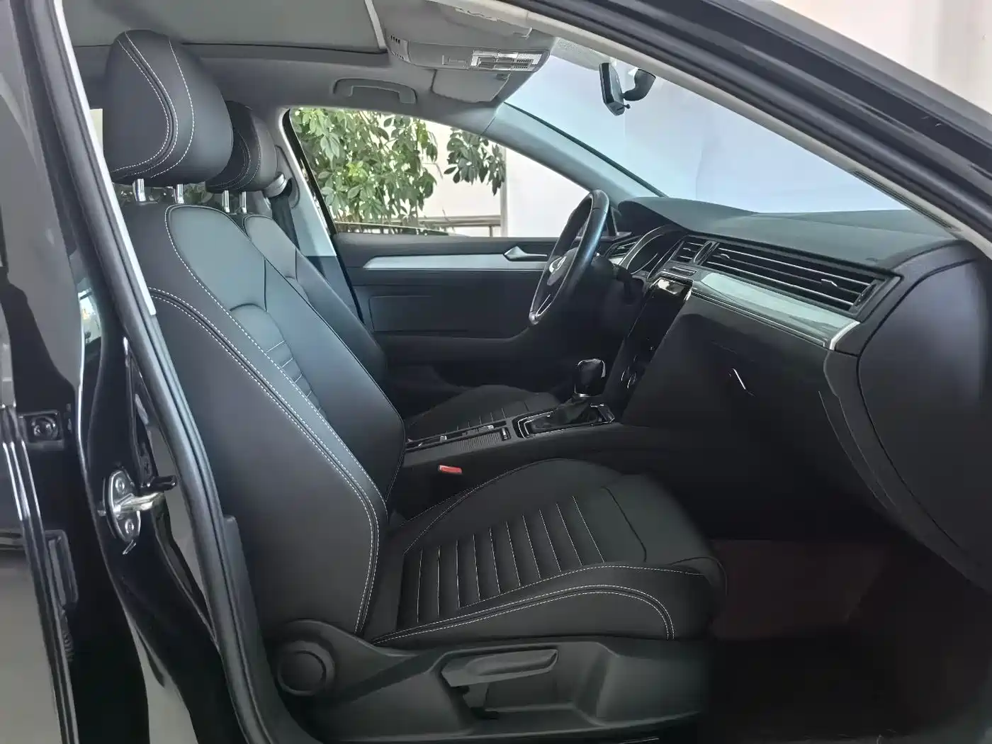 Volkswagen Magotan 2020 280TSI DSG Comfort фото 7