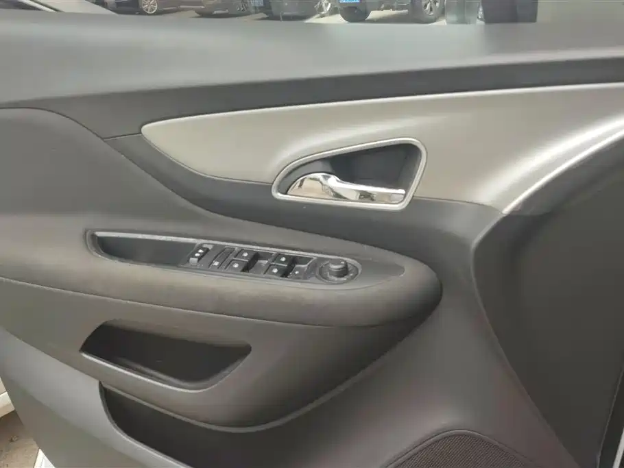 Buick Encore 2014 1.4T Automatic 2WD Urban Elite фото 7