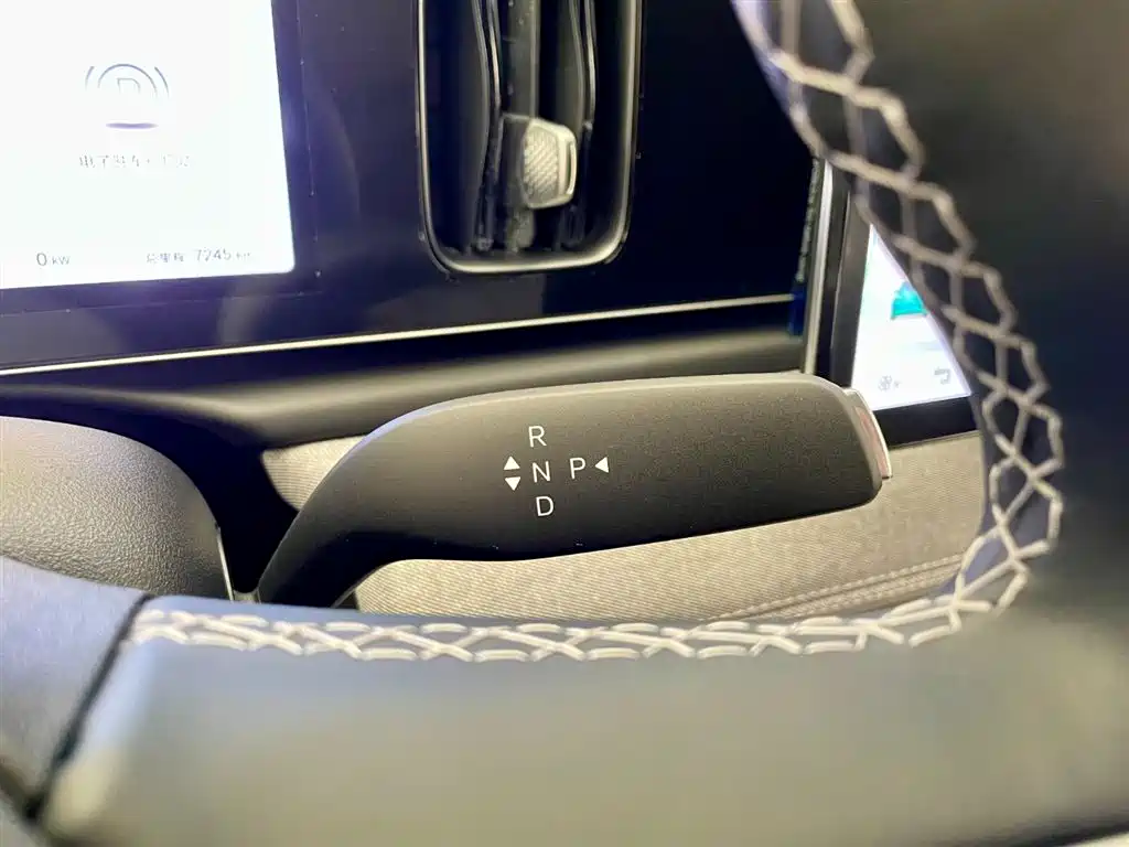 BYD Hai Shi 05 EV 2025 520KM Smart Navigation Edition фото 14