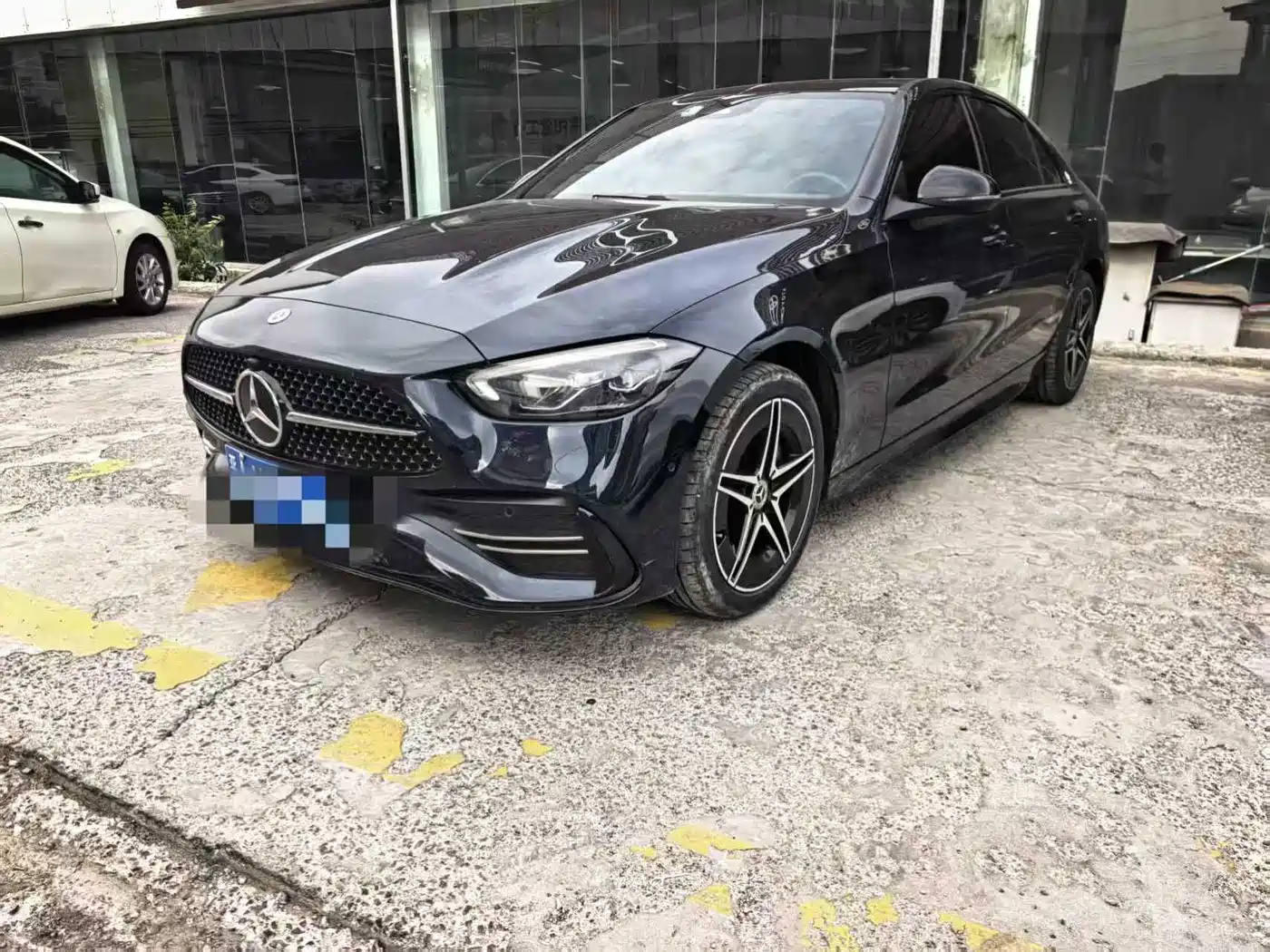 Mercedes-Benz C-Class 2023 C 260 L Night Edition Sport