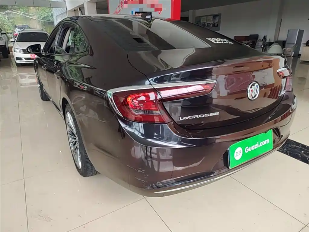 Buick LaCrosse 2018 Model 20T Elite Edition фото 5