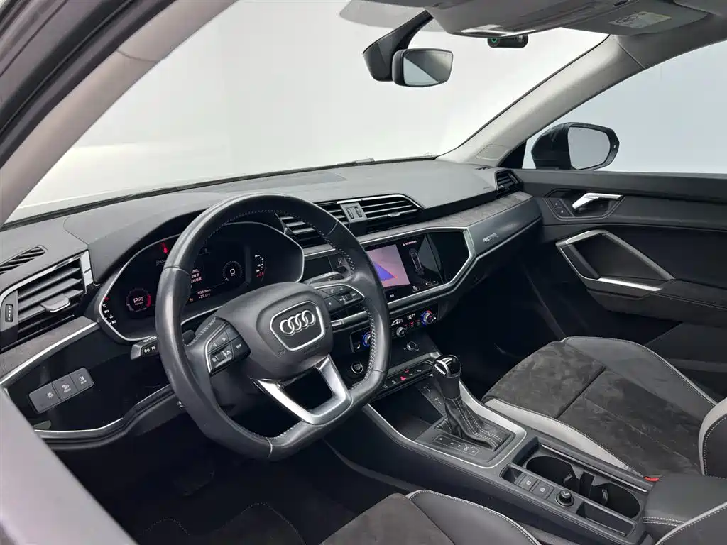 Audi Q3 2022 35 TFSI Fashion Dynamic фото 16