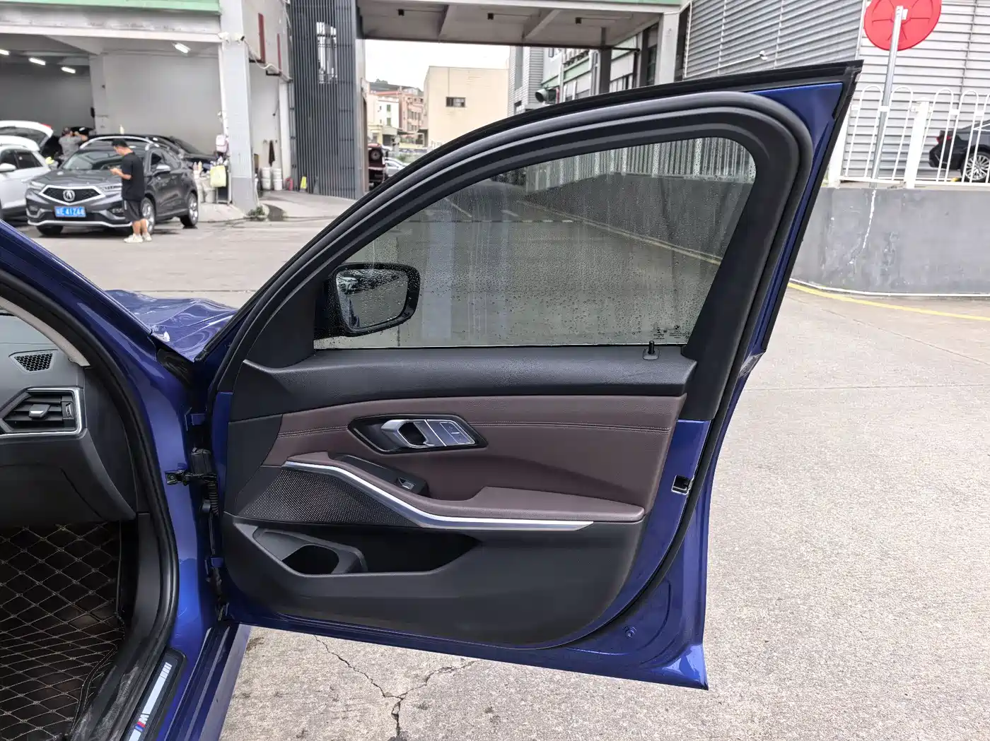 BMW 3 Series 2020 320Li M Sport Package фото 9