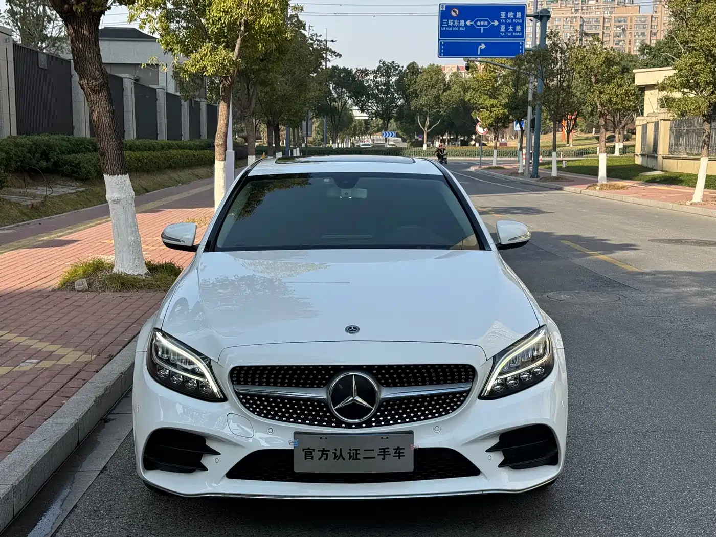 Mercedes-Benz C-Class 2020 Facelift C 200 L Fashion фото 2