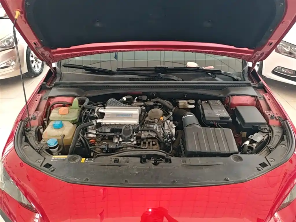 GAC Trumpchi Trumpchi Emkoo 2021 270T DCT J16 Edition фото 20