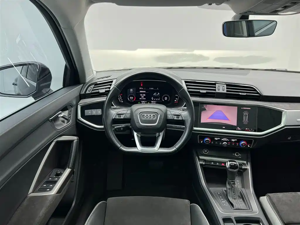 Audi Q3 2022 35 TFSI Fashion Dynamic фото 18