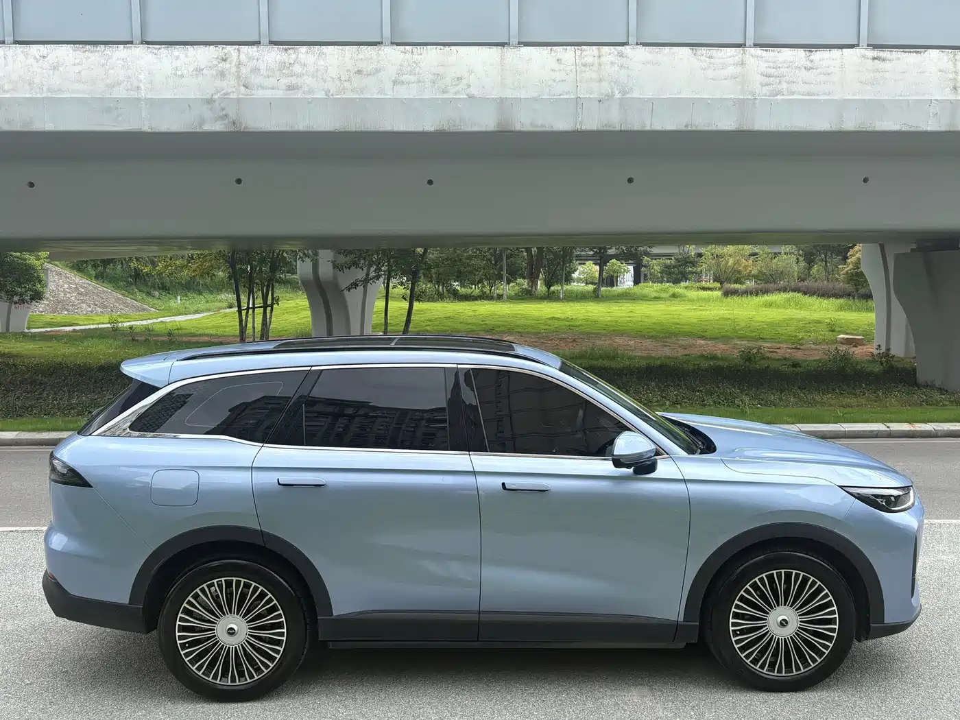 Chery Fengyun Fengyun T9 2024 2024 Model 120 Long Range Flagship 7-seater (NMC)