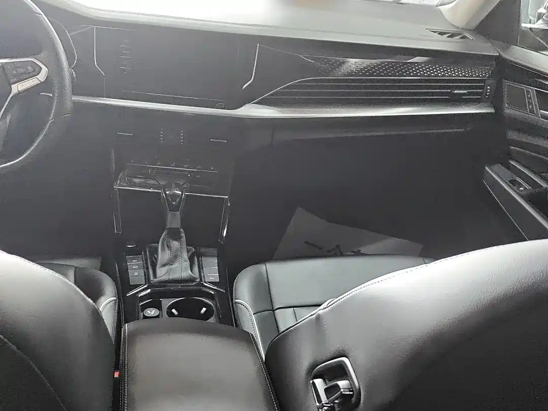 Volkswagen Passat 2023 Facelift 330TSI Elite Edition фото 6