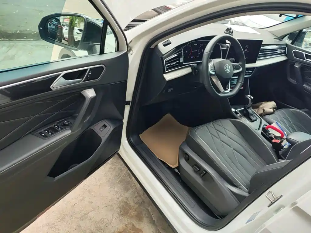 Volkswagen Tiguan, миниатюра 16