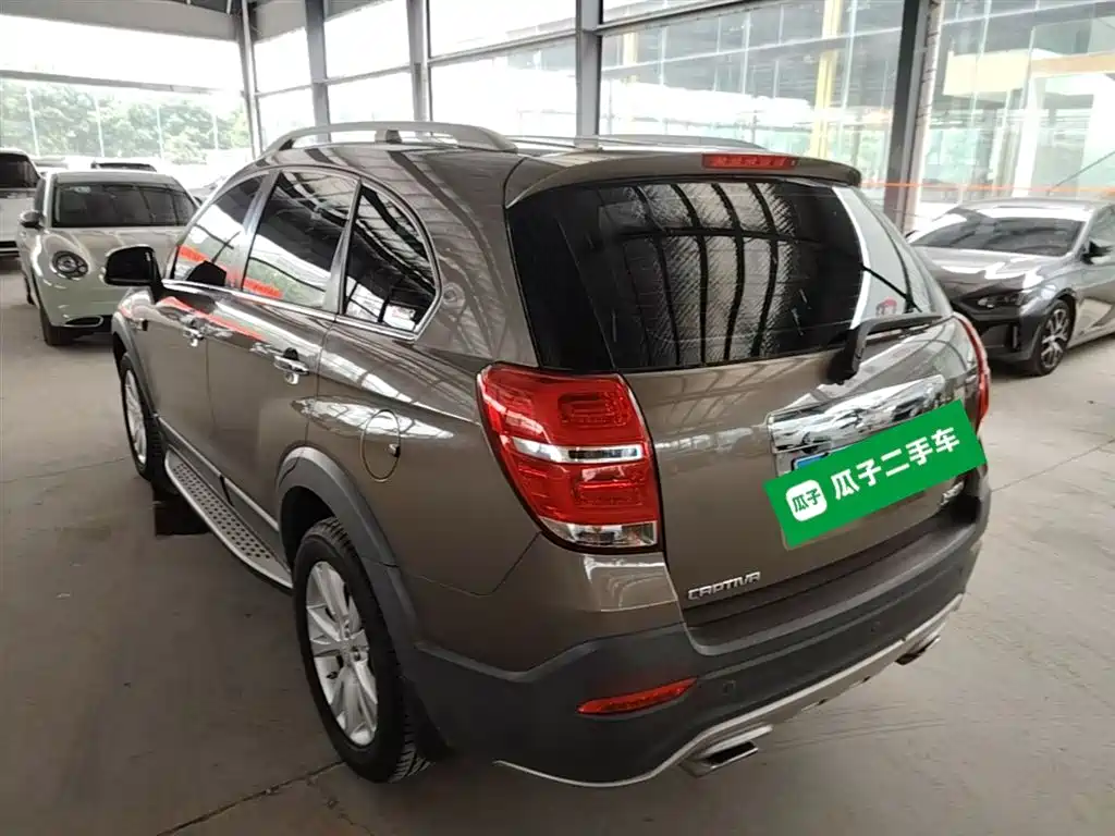 Chevrolet Captiva 2017 2.4L 4WD Flagship Edition 7-Seater фото 5