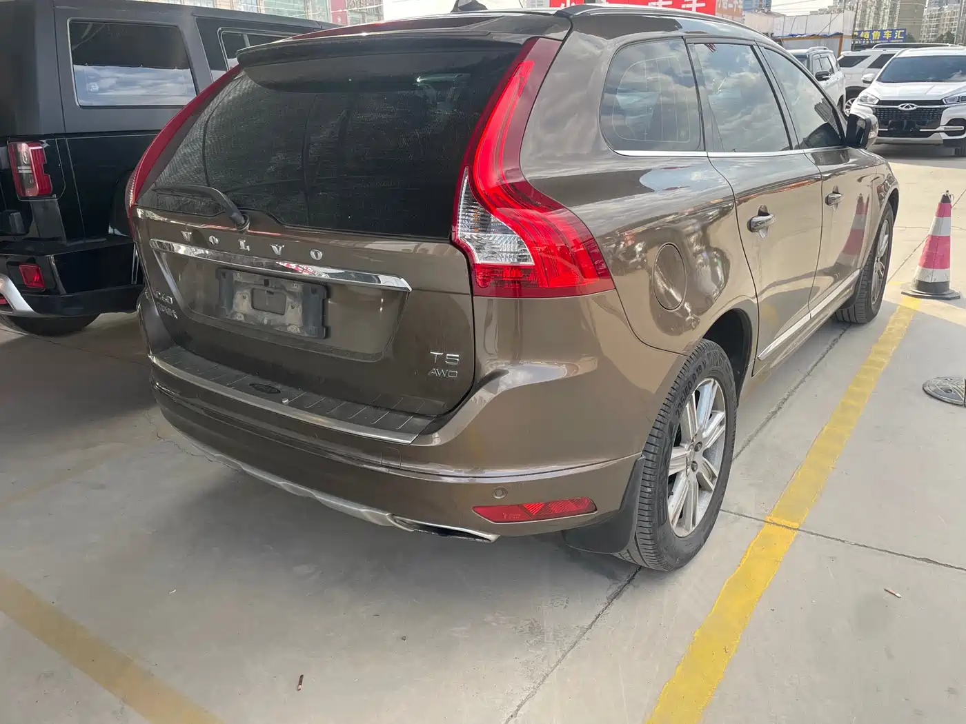 VOLVO XC60