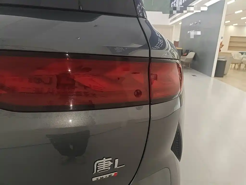 BYD Tang L 2025 DM 175KM Drone Player Edition фото 8
