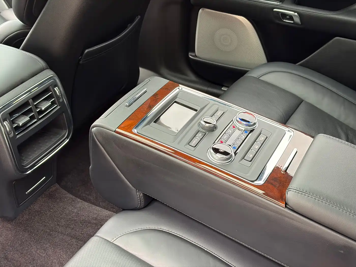 Lincoln Continental 2018 2017 3.0T AWD Prestige Edition