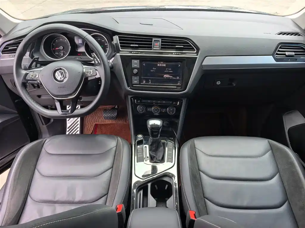 Volkswagen Tiguan L 2019 330TSI Automatic 2WD Panorama Comfort Edition China VI фото 10