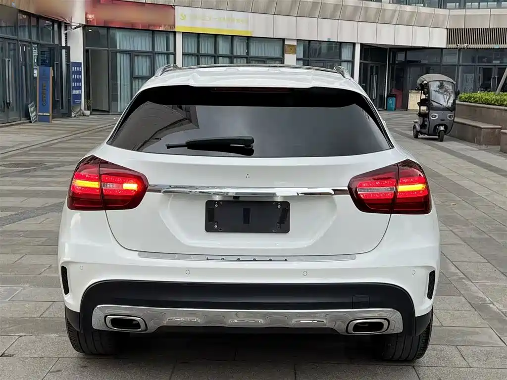 Mercedes-Benz GLA 2019 GLA 200 Fashion фото 6