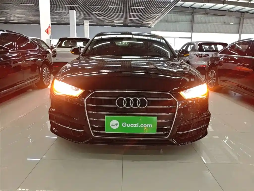 Audi A6L 2018 30th Anniversary 35 TFSI Fashion фото 3
