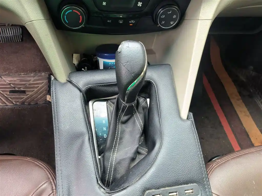 Buick Excelle 2017 15N Automatic Elite фото 14