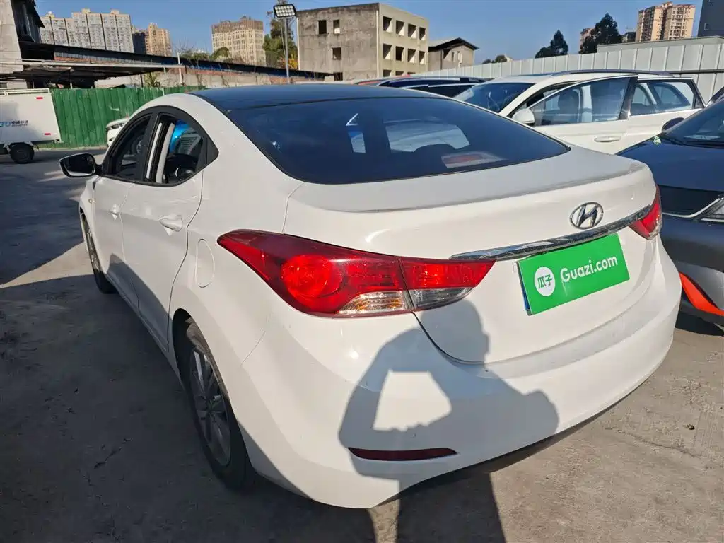 Hyundai Langdong 2015 1.6L Auto Trend фото 5