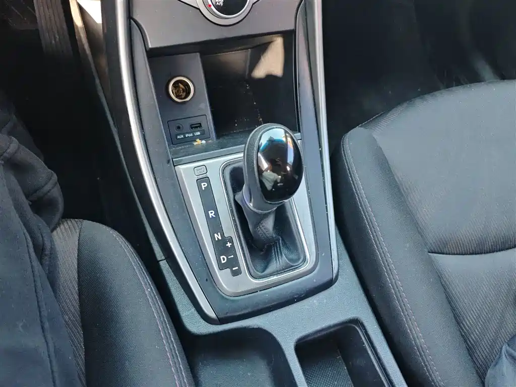 Hyundai Langdong 2015 1.6L Auto Trend фото 14