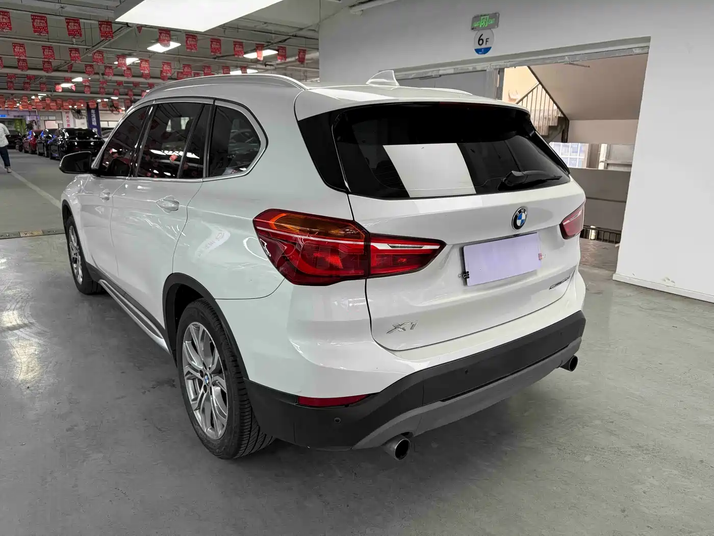 BMW X1 2018 sDrive20Li Leading Model фото 8