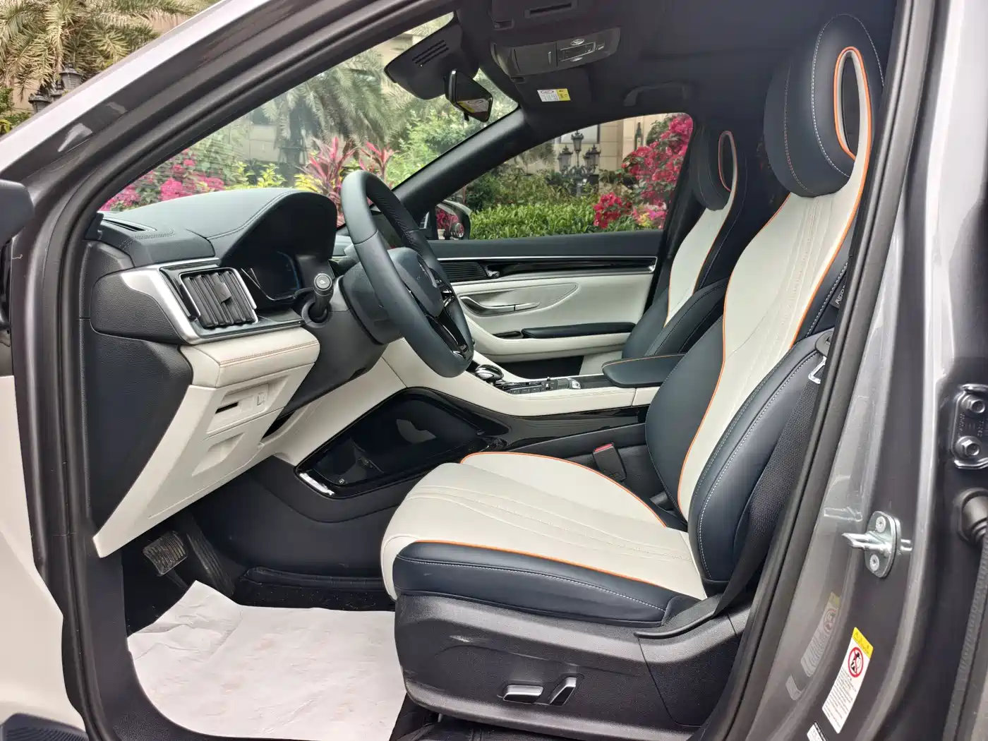 BYD Song PLUS PHEV 2021 DM-i 110KM Flagship фото 9