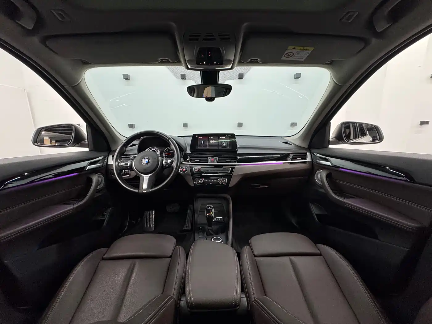 BMW X1 2022 sDrive25Li Leading фото 10