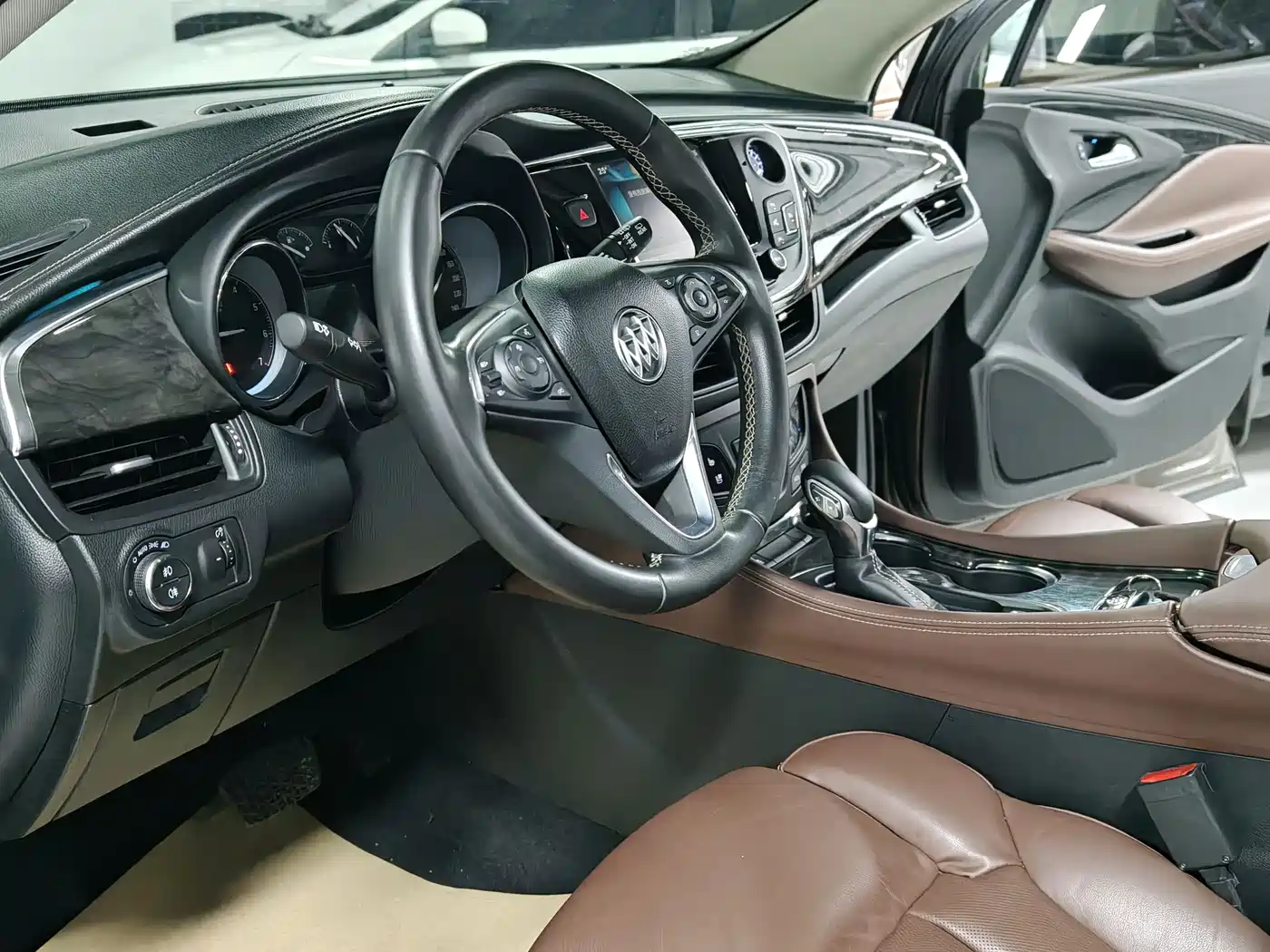 Buick Envision Plus 2016 28T 4WD Luxury фото 18