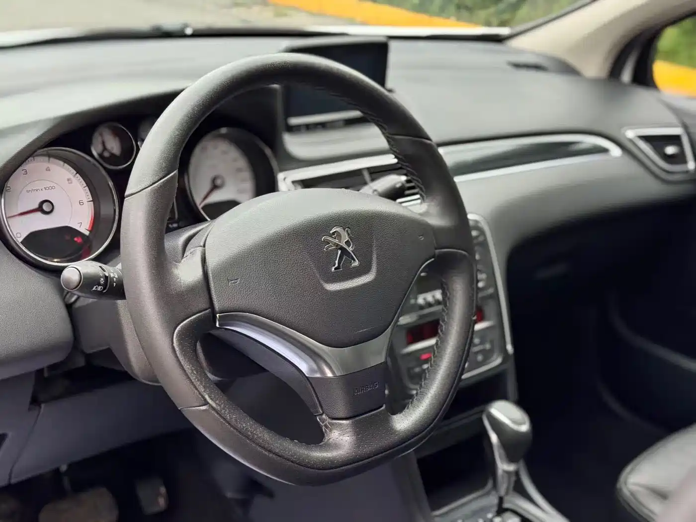 Peugeot 308 2013 2013 Model 1.6L Automatic Trend Style