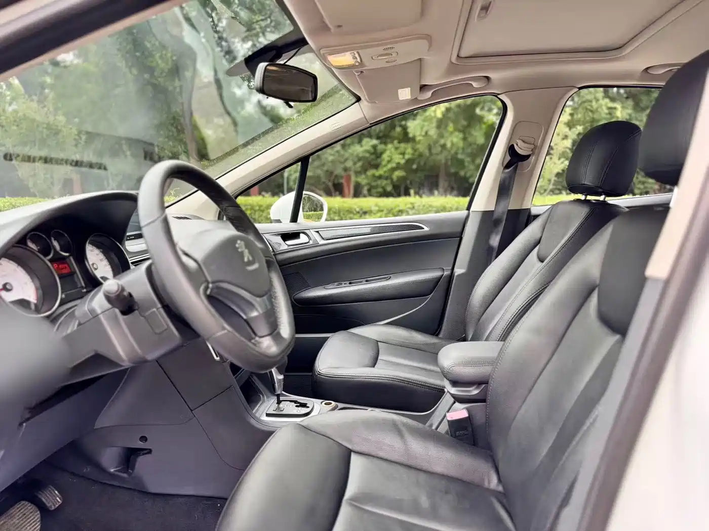 Peugeot 308 2013 2013 Model 1.6L Automatic Trend Style