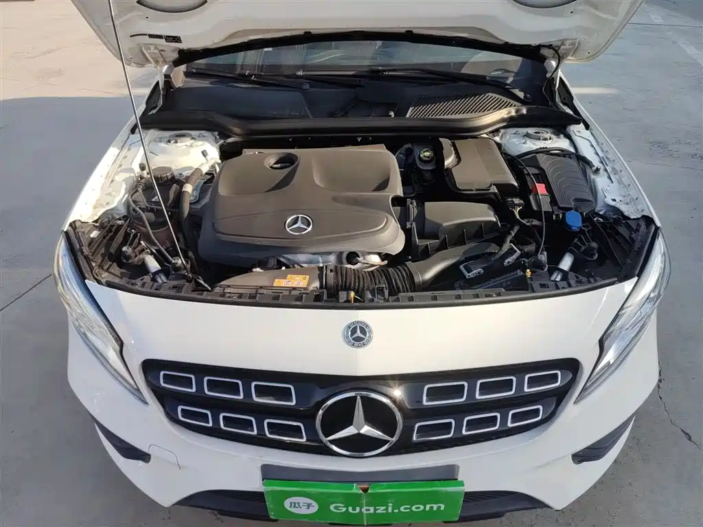 Mercedes-Benz GLA 2018 GLA 200 Polar Limited Edition фото 20