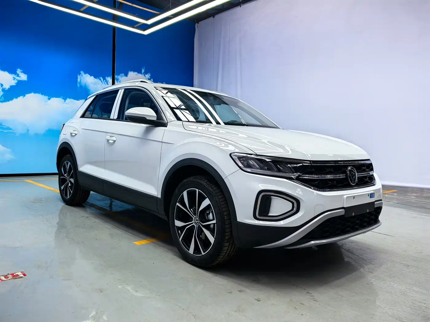VOLKSWAGEN T-ROC EXPLORING SONGS