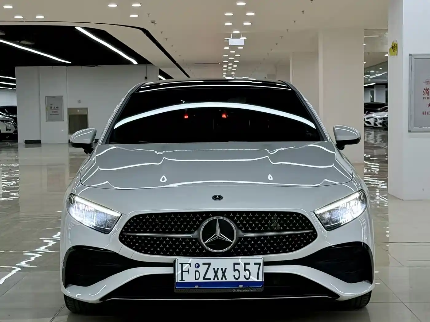 Mercedes-Benz A-Class 2023 A 200 L Fashion фото 2