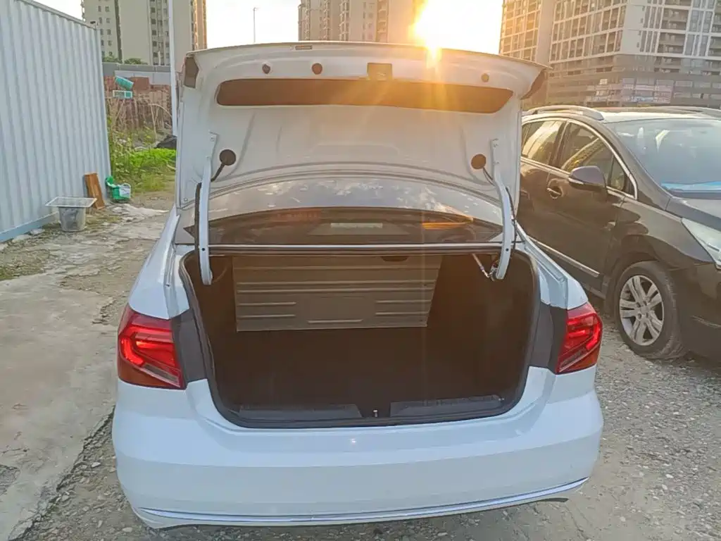 Volkswagen Jetta 2019 2019 Dream Edition 1.5L Auto Comfort
