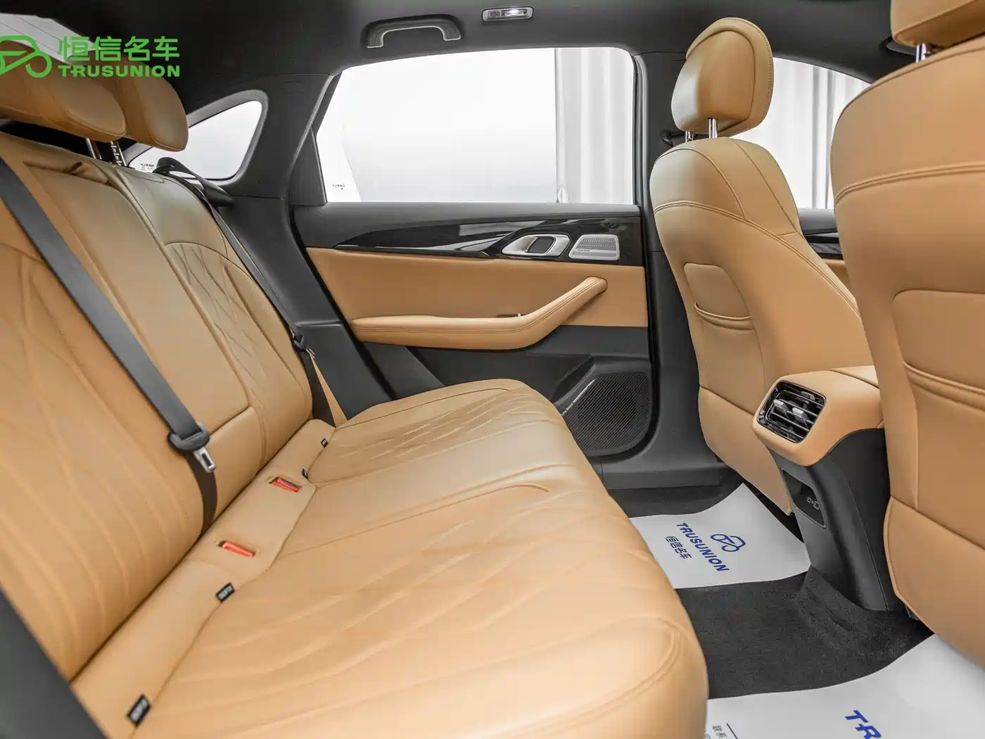 Geely Galaxy Galaxy A7 2025 EM-i фото 16