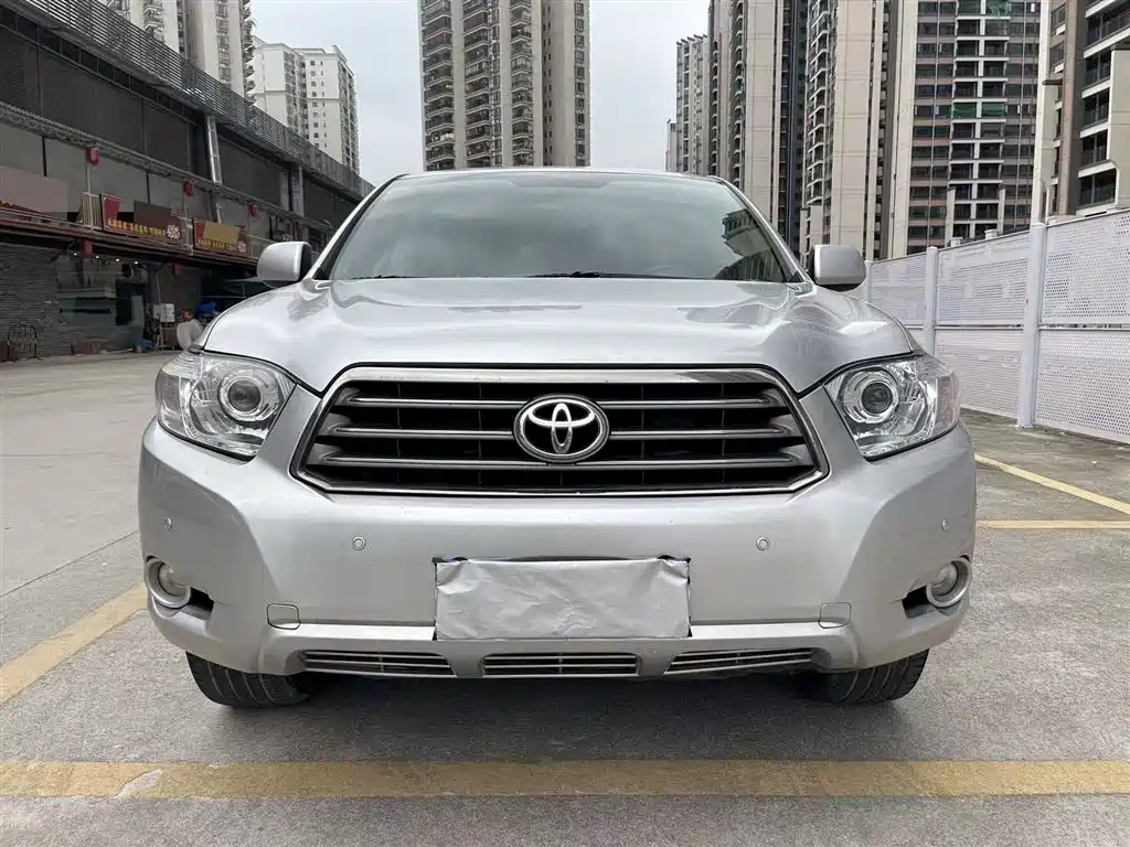 Toyota Highlander 2009 2.7L 2WD 5-seater Sport Edition фото 2