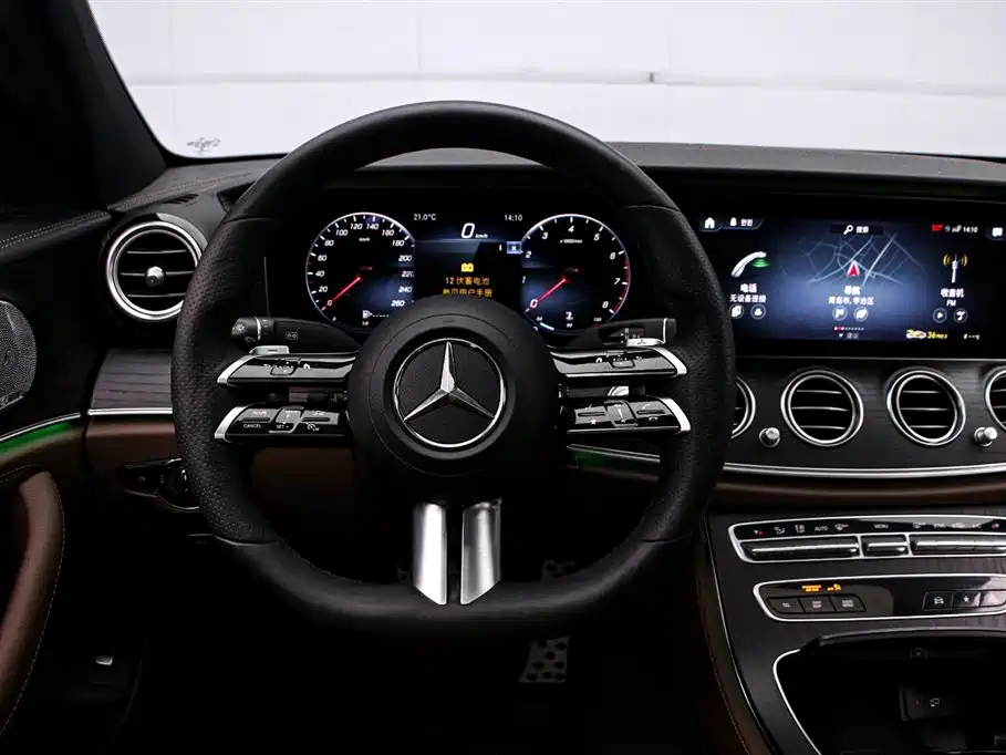 Mercedes-Benz E-Class 2021 E 300 L Sport Premium фото 7