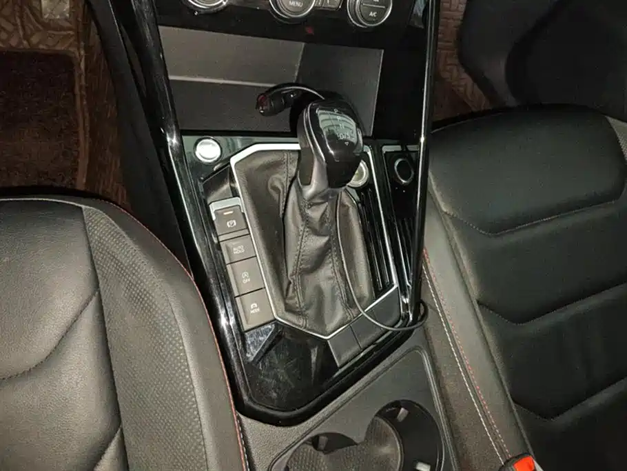 Volkswagen Tayron 2019 330TSI 2WD Luxury China V фото 16