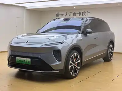 NIO ES8